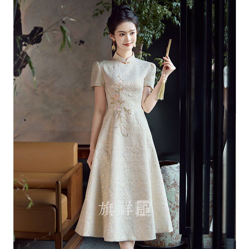 旗袍女新中式订婚旗袍领证礼服香槟色连衣裙改良年轻款少女高级感