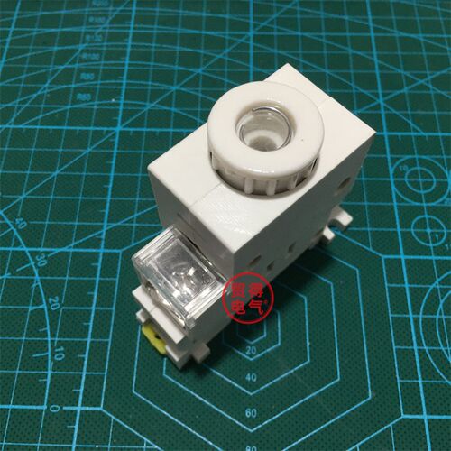 正浩正熔R026 RO26螺旋式熔断器导轨陶瓷保险丝底座RL98H RL8B-63
