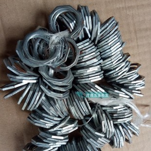 电线管SC焊管镀锌管套丝安装接线盒水纳子4分锁片6分 锁母1寸夹片