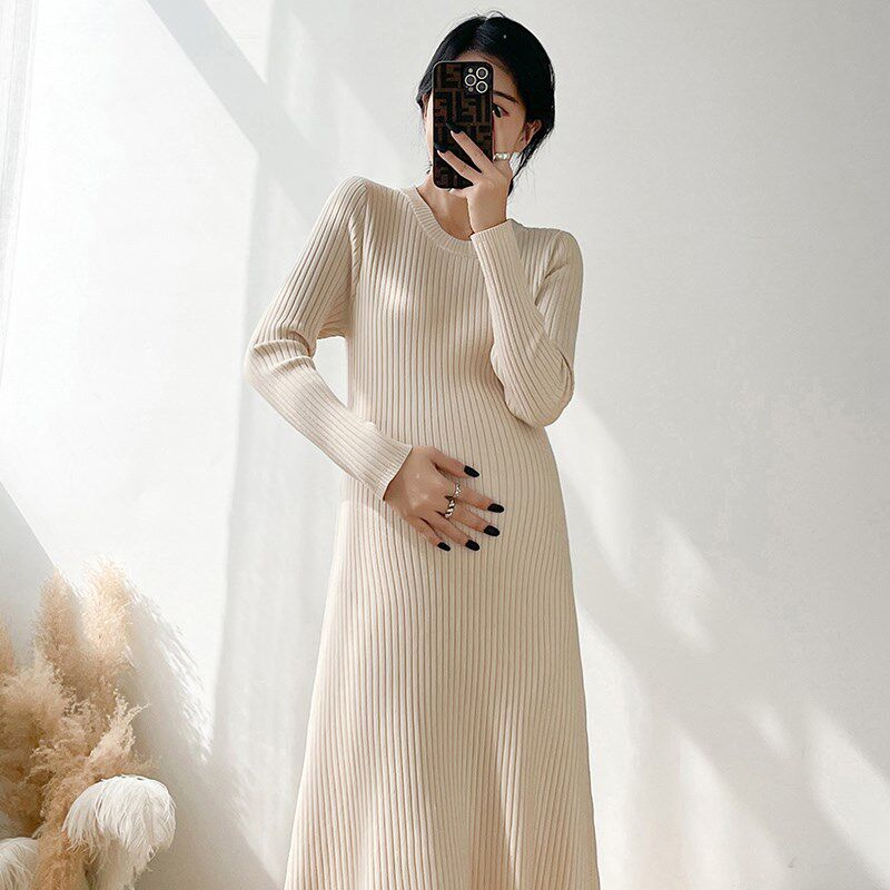 孕妇中长款打底内搭秋冬季加厚配大衣毛衣裙女大码针织连衣裙新款