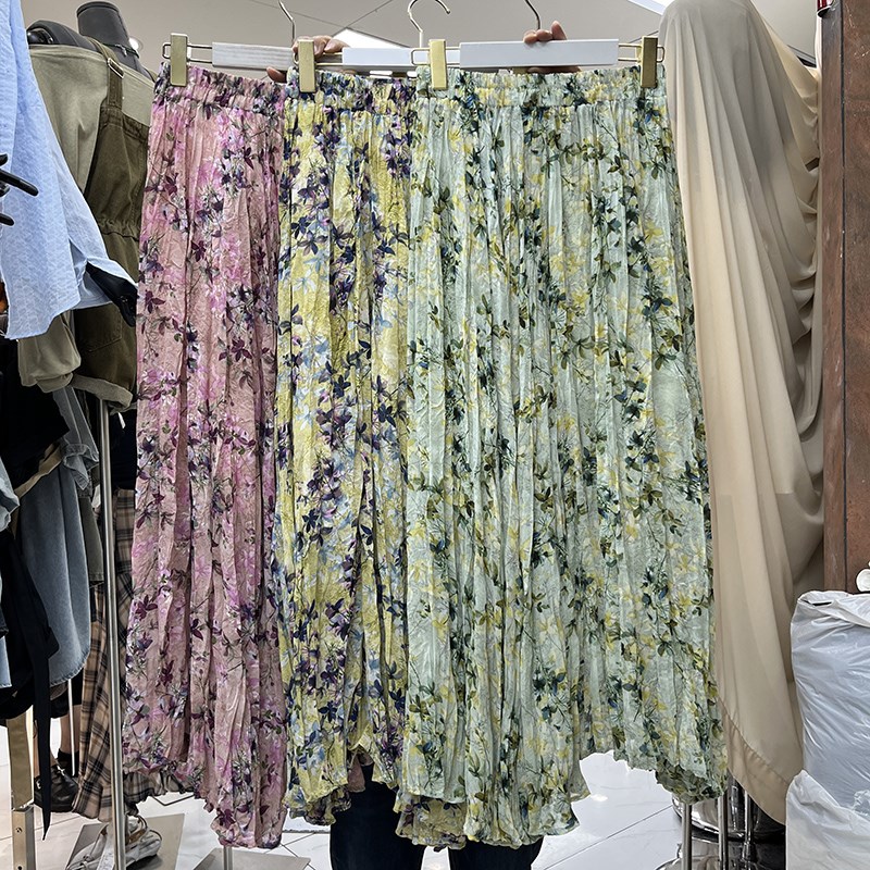 小清新碎花半身裙女2025夏季新款雪纺百褶A字裙高腰显瘦褶皱长裙