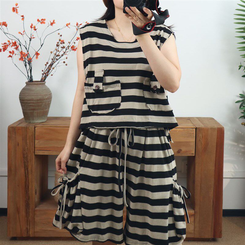 时尚减龄条纹针织棉工装风马甲/阔腿短裤女 夏季新款宽松休闲套装