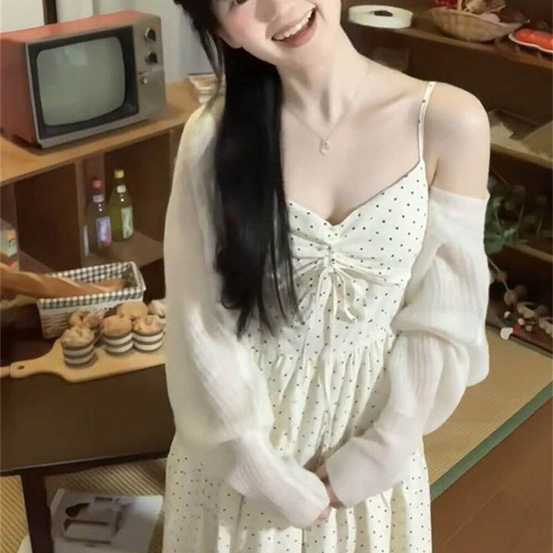 大码胖妹妹套装女2024夏装新款宽松显瘦短款防晒外套+波点吊带裙