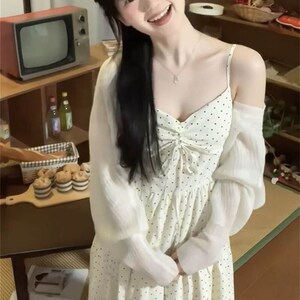 大码胖妹妹套装女2024夏装新款宽松显瘦短款防晒外套+波点吊带裙