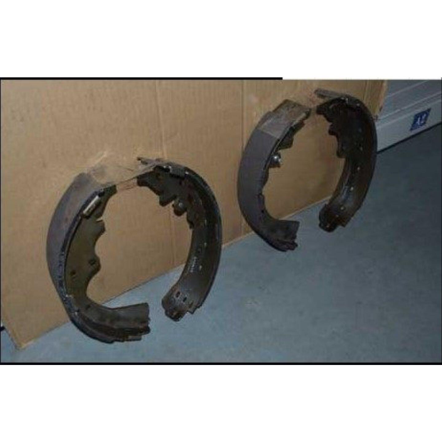 奇瑞威麟H3前刹车片H5后制动蹄片H5后摩擦片前后制动磨擦块正品