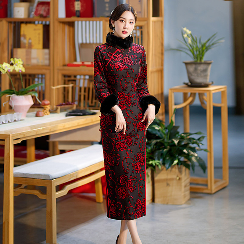加绒旗袍裙女冬款2023年中长版传统过年中国风喜庆宴会妈妈装红色