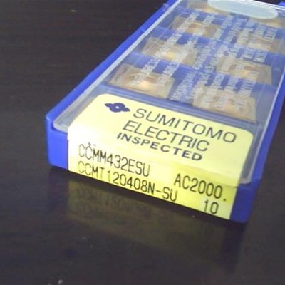 住友车刀片 CCMT120408N-SU AC2000