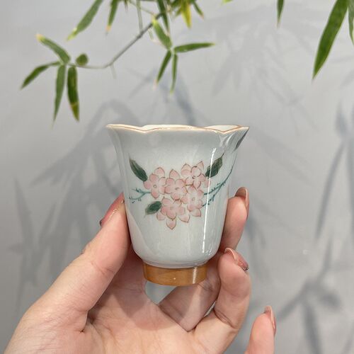 惊蛰纯手绘绣球花茶杯品茗杯盖碗茶杯家用陶瓷功夫茶具家用主人杯