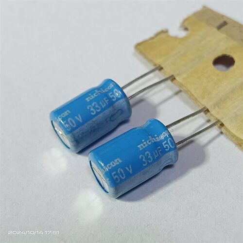 50v33f尼吉康电解电容BT  脚距3.5mm 125度耐高温8*11