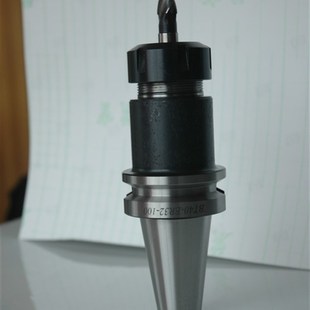 100LCNC加工中心刀柄送BT40拉钉一支 ER25 BT40