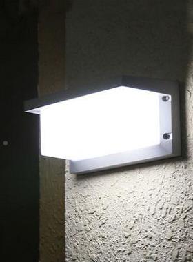 le377d简约户外防水入户门前灯阳光专用用灯感应阳家过道太能门房