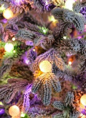 8CM植1绒圣诞树J-032彩色灯泡雪仿真树圣诞节日0装饰落品加密发光