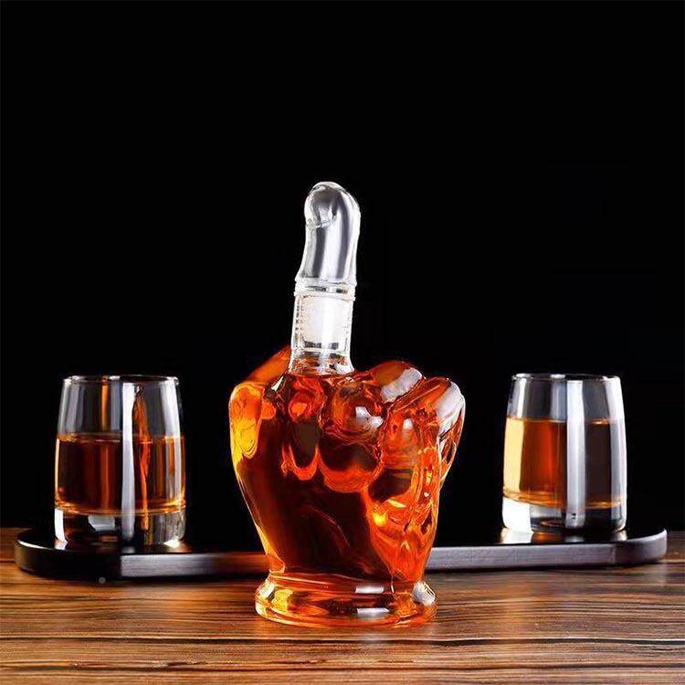 中威指醒明酒器透硅手指盛酒器高硼玻璃醒酒器152玻璃士忌酒瓶摆