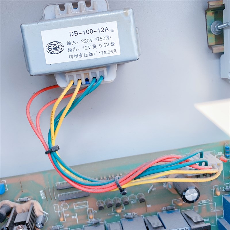 DB-100-12A太阳能水泵控制板电源变压器220V转9.5V12V 杭州变压器