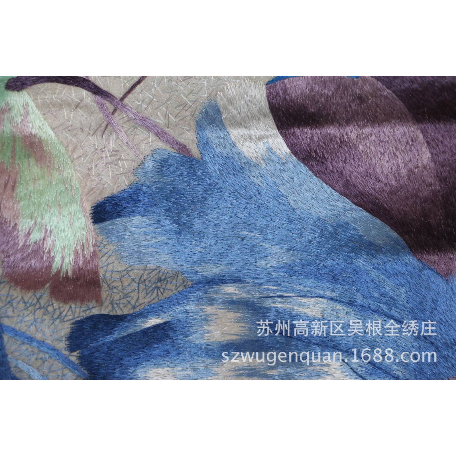 苏州手工刺绣客厅装饰画苏绣工艺品书房挂画荷花未装裱厂家生产图片