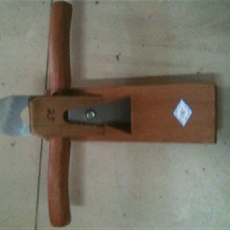 上海大团泥木工具厂 红草木  粗短刨  200mm