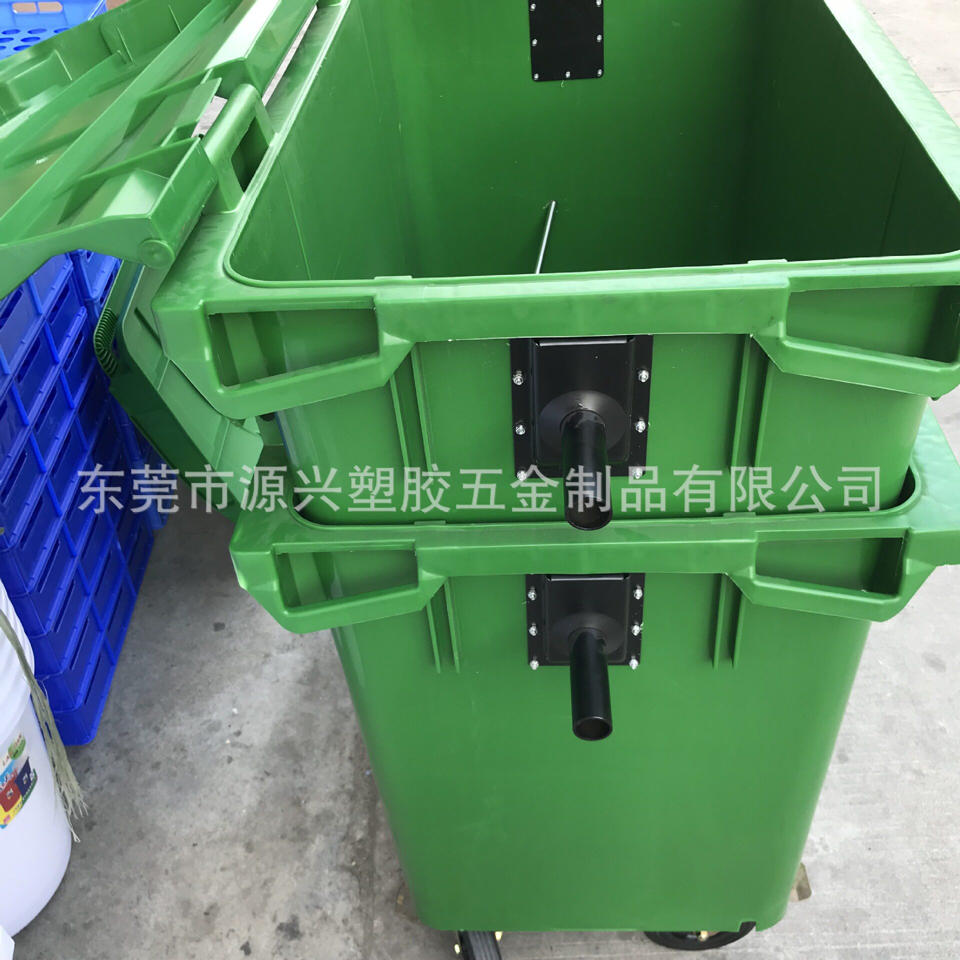 挂车款户外加厚耐腐揭盖垃圾桶