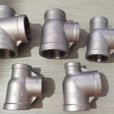 不锈钢304中大三通侧大三通322525 侧小三通