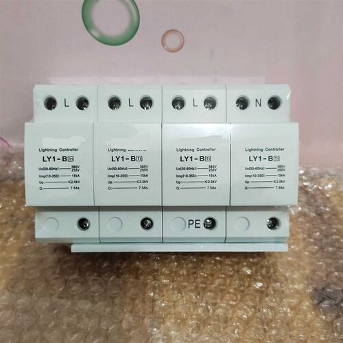 一级防雷器浪涌保护器LY1-B 4P15KA T1 10/350电涌