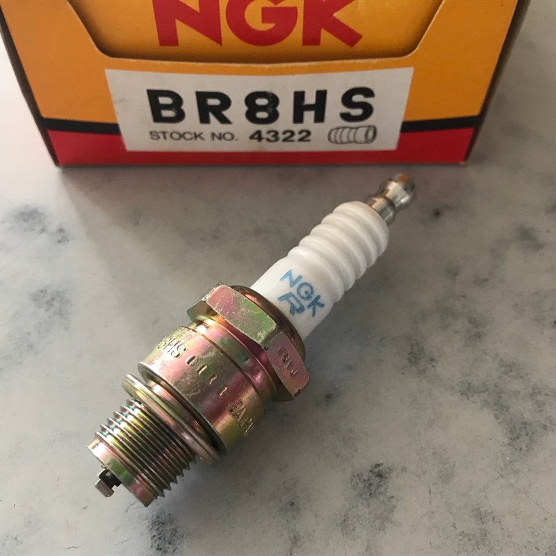 日本原装二冲程摩托车14哩NGK(蓝色打R带电阻】火花塞 /火嘴/个