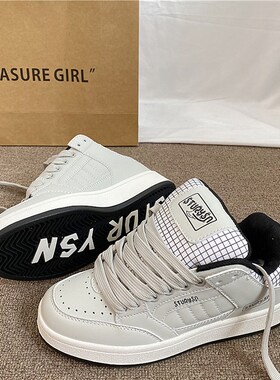 港风情侣灰色百搭面包鞋男潮2024冬F季新款德训板鞋运动休闲小白