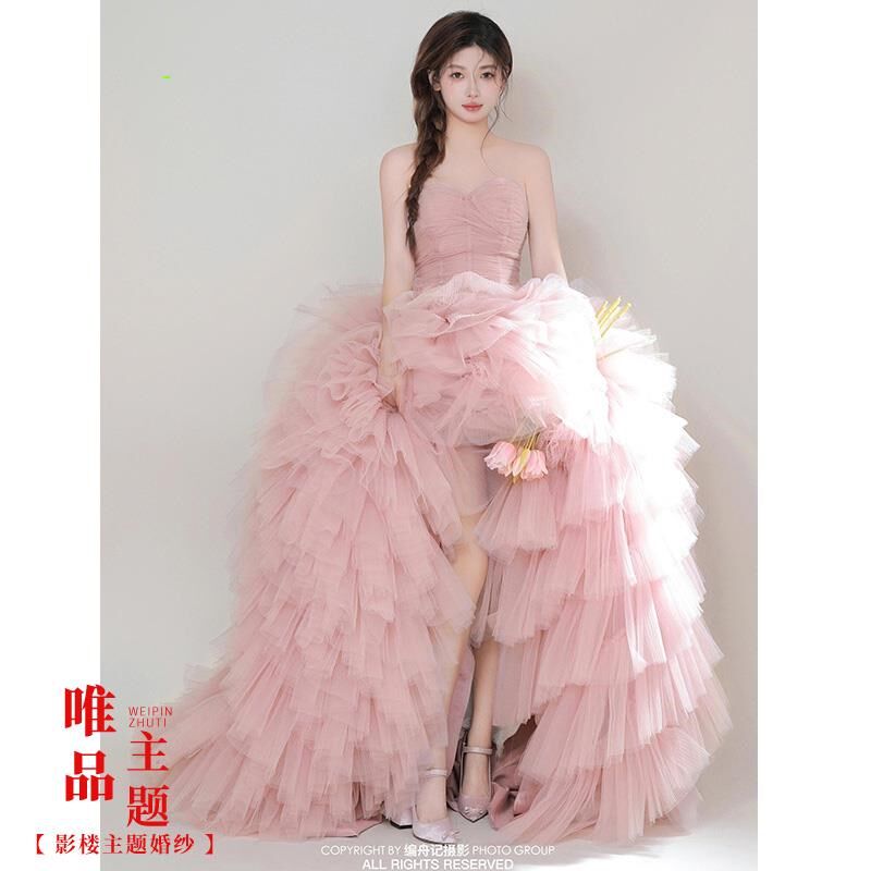 影楼新款少女生日画报主题闺蜜装甜美可爱风连衣裙艺术拍摄摄影服