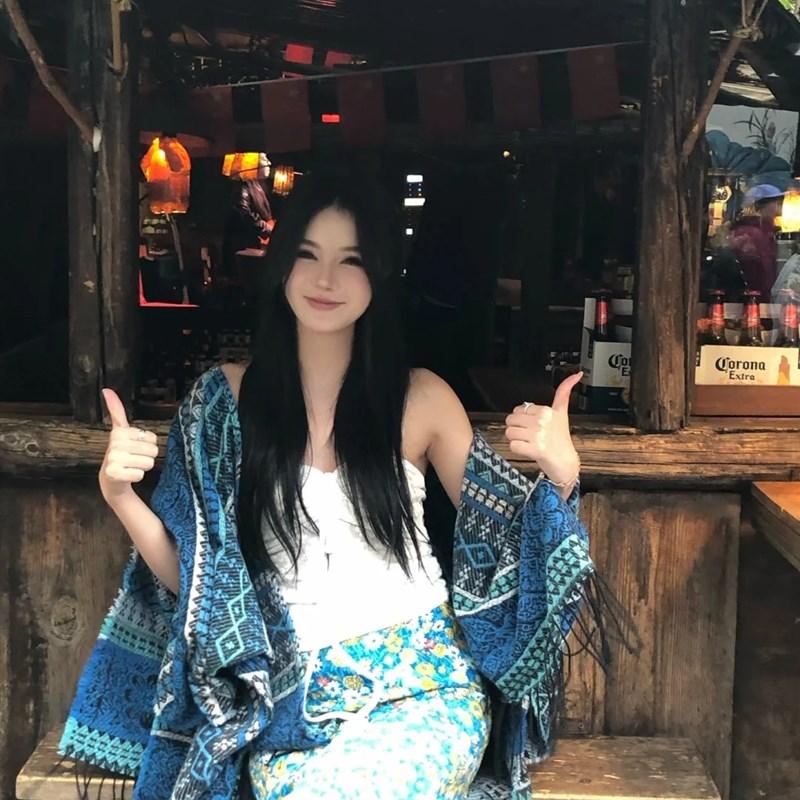 2025新款e云南披肩外搭民族风丽江九寨沟斗篷旅游户外搭配拍照披
