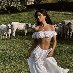 2024春夏法式慵懒度假风棉质蕾丝短款上衣白色花边长裙半身裙套装