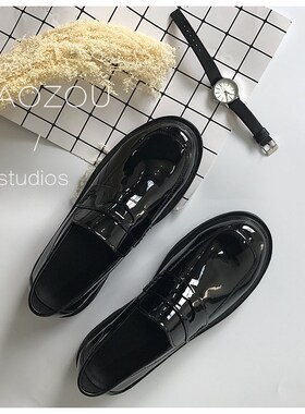 抱走推土c机潮流韩版百搭漆皮亮面男女四季黑色简约套脚休闲皮鞋