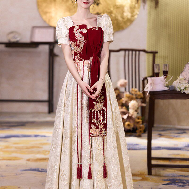 大码敬酒服新娘2025新款订婚礼服裙结婚当天便装新中式回门服高端