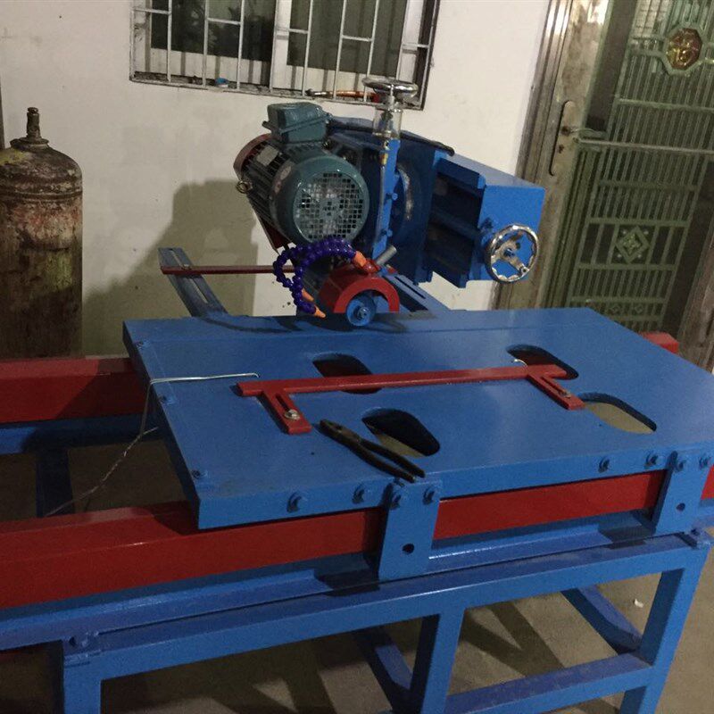 楼盘工地瓷砖加工切割机台式手推切割机便式磁砖加工机械手推介机