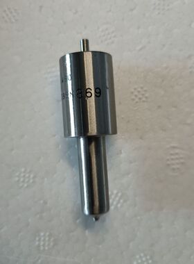 ZCK155S525 527 529 523 530 531柴油机喷油嘴总成常柴490B发动机
