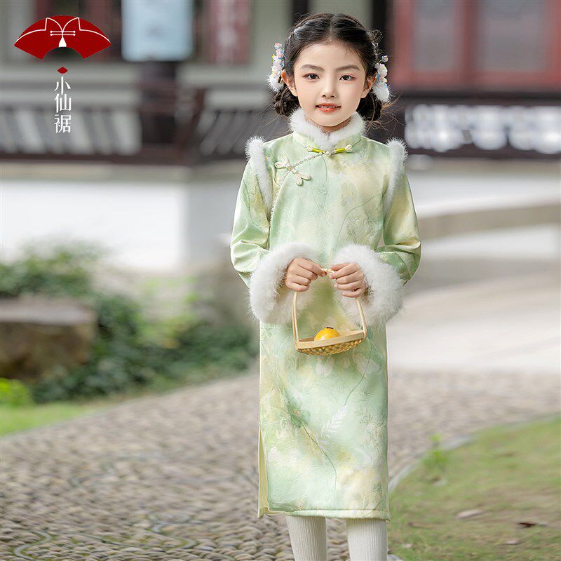 儿童绿色旗袍裙冬装2025新款改良新中式长袖国风小女孩连衣裙高级