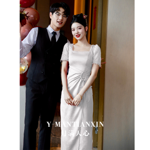 订婚礼服2024新款冬季新中式旗袍敬酒服新娘白色领证连衣裙平时穿