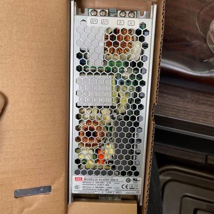 台湾明纬300W带PFC显示屏电源5V60A HSP-300-5 3C CE认证