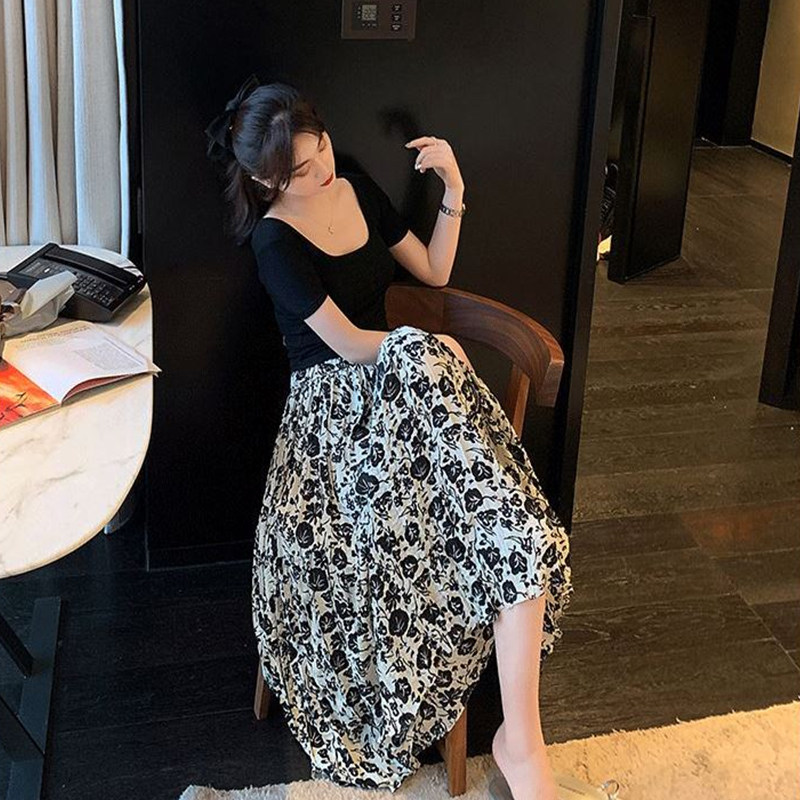 复古碎花百褶半身裙2021女夏雪纺印花中长款百搭修身显瘦大摆长裙