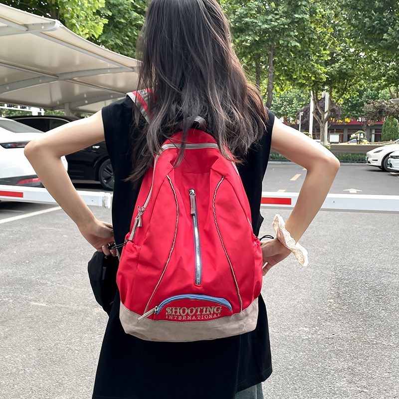 美式户外防水背包超轻减负宽肩带双肩包大学生书包旅行骑行登山包