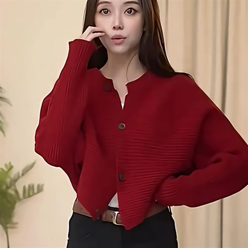 针织开衫外搭女2024新款秋季高级感长袖上衣设计感短款毛衣外套冬