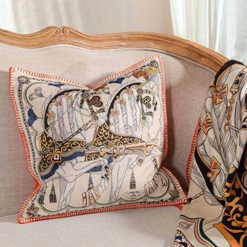 高档尚锦狐绒印客花抱枕软装厅沙发时奢直角锁边装饰轻方HMV靠枕