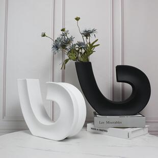 玄代创-意抽象音符摆件白色黑现色光哑树脂关电视柜装饰