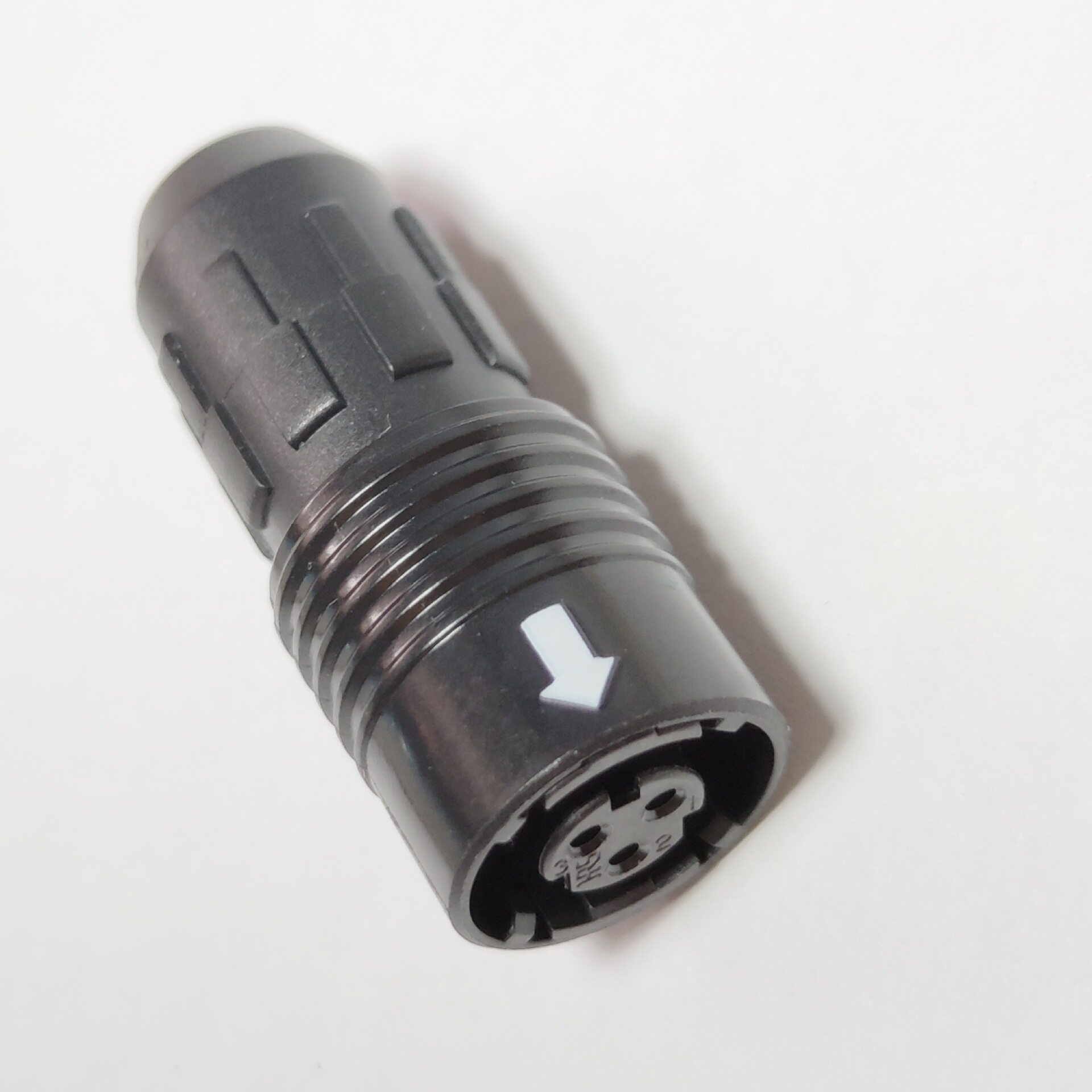 HRS原装广濑HR30-6P-3S(31)连接器3芯塑料孔型插头工业级接头端子