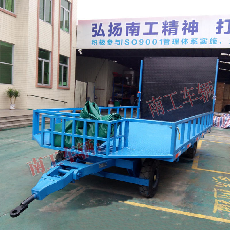 自带装卸平台汽车尾板搬运小车