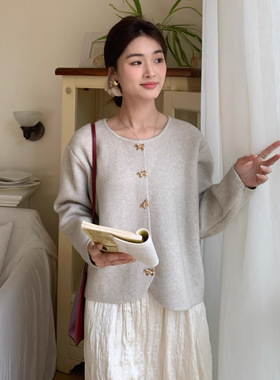 小香风蝴蝶结扣针织开衫女新款秋冬季温柔风纯色毛衣外套短款上衣