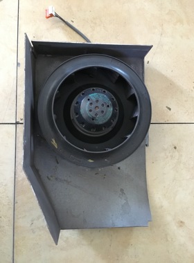 AB变频器PF700风扇R2E220-AB08-62风机115v 10uf和R2E220-AB08-12