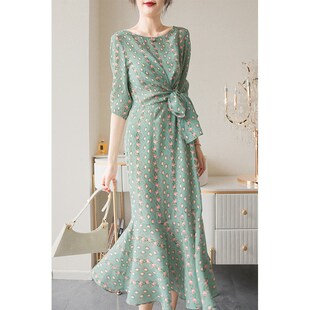 夏季 女装 洋气减龄显瘦长裙胖妹妹遮肚碎花雪纺连衣裙 大码 2024新款