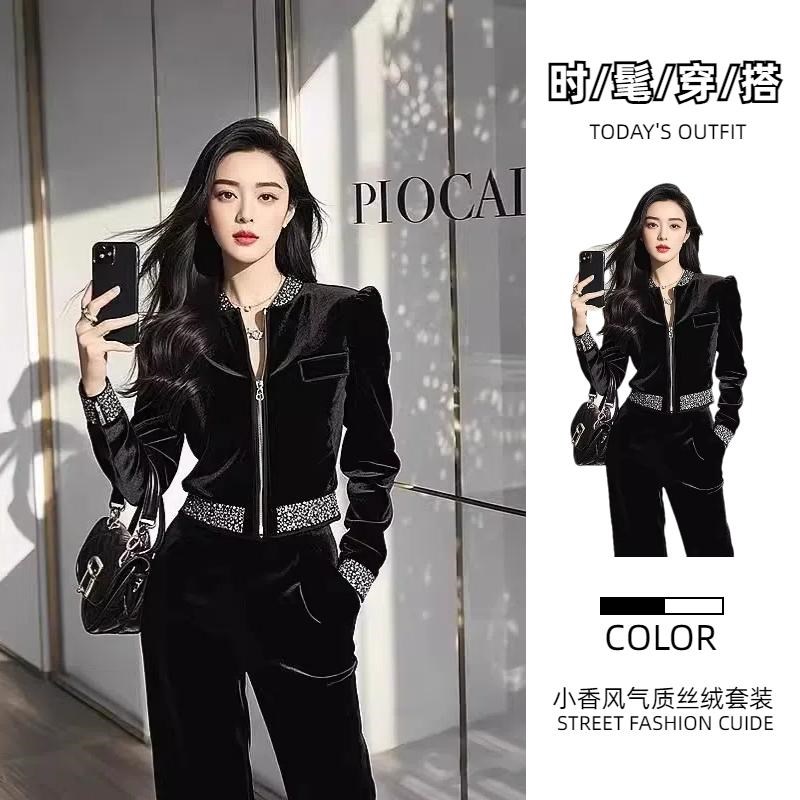 黑色炸街休闲运动套装女2025春季新款时尚丝绒外套微喇裤两件套潮