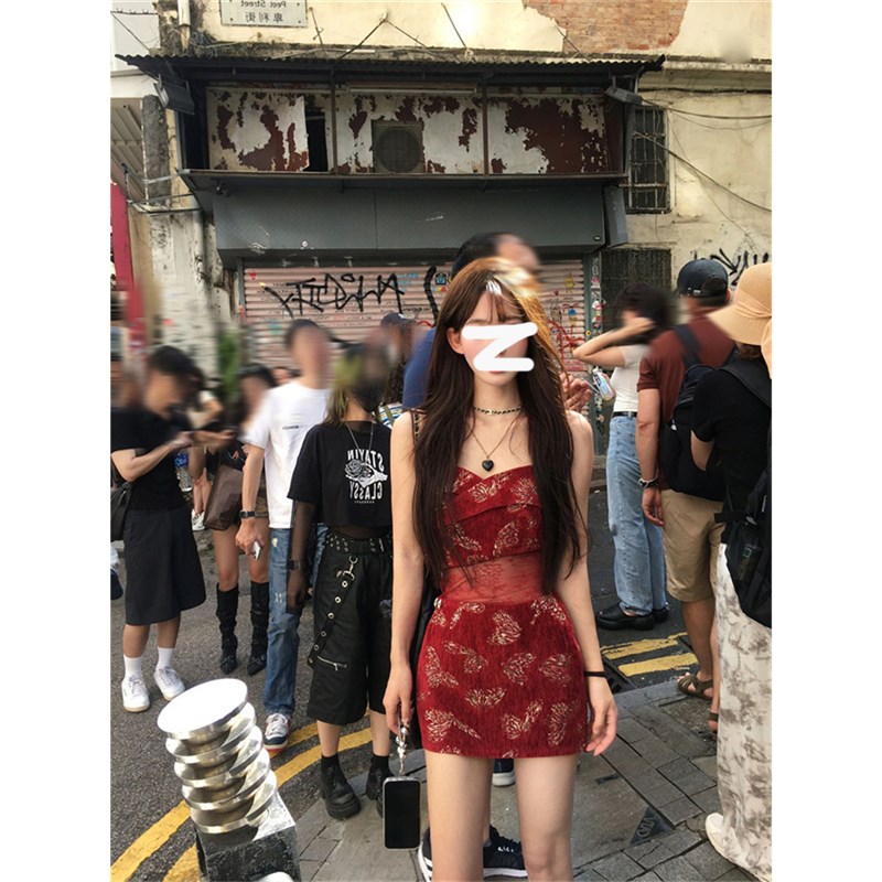 红色微透蕾丝拼接印花设计感连衣裙女夏季新款抹胸时髦法式裙子潮