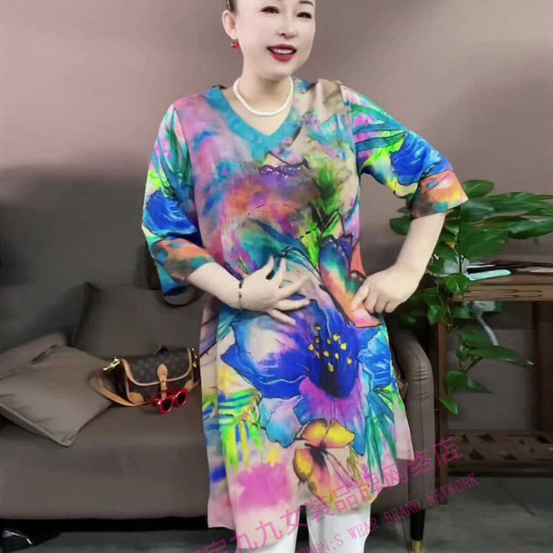 气质时尚彩绘套装女士春季新款中年妈妈V领宽松大衫长裤两件套