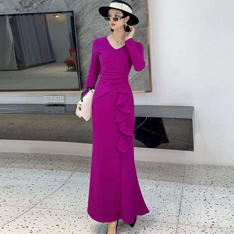 秋冬长袖基础款女士洋装2022新款怎么挑修身显瘦气质鱼尾裙长裙