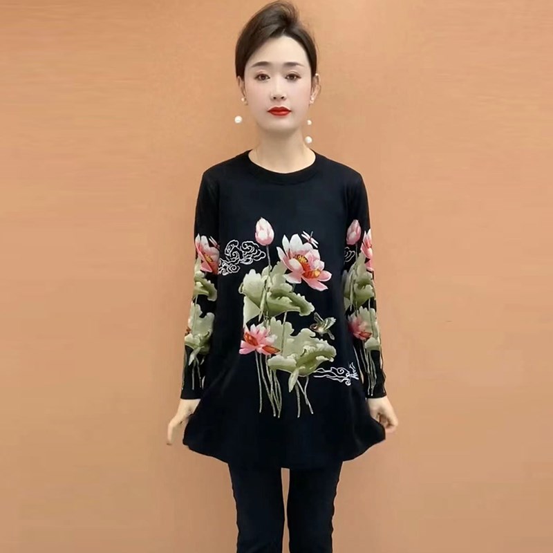 中年妈妈羊毛针织衫女宽松加肥加大码印花毛衣遮肚长袖打底衫上衣